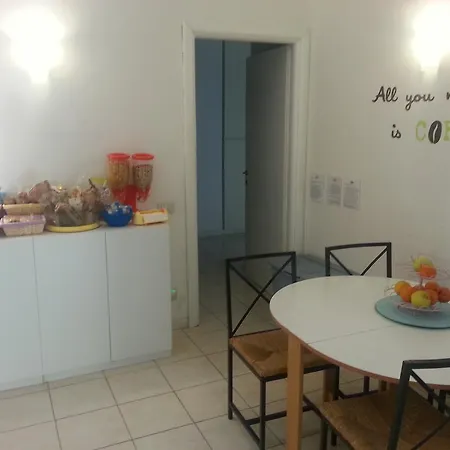 Affittacamere Eur Nuvola Vendégház *